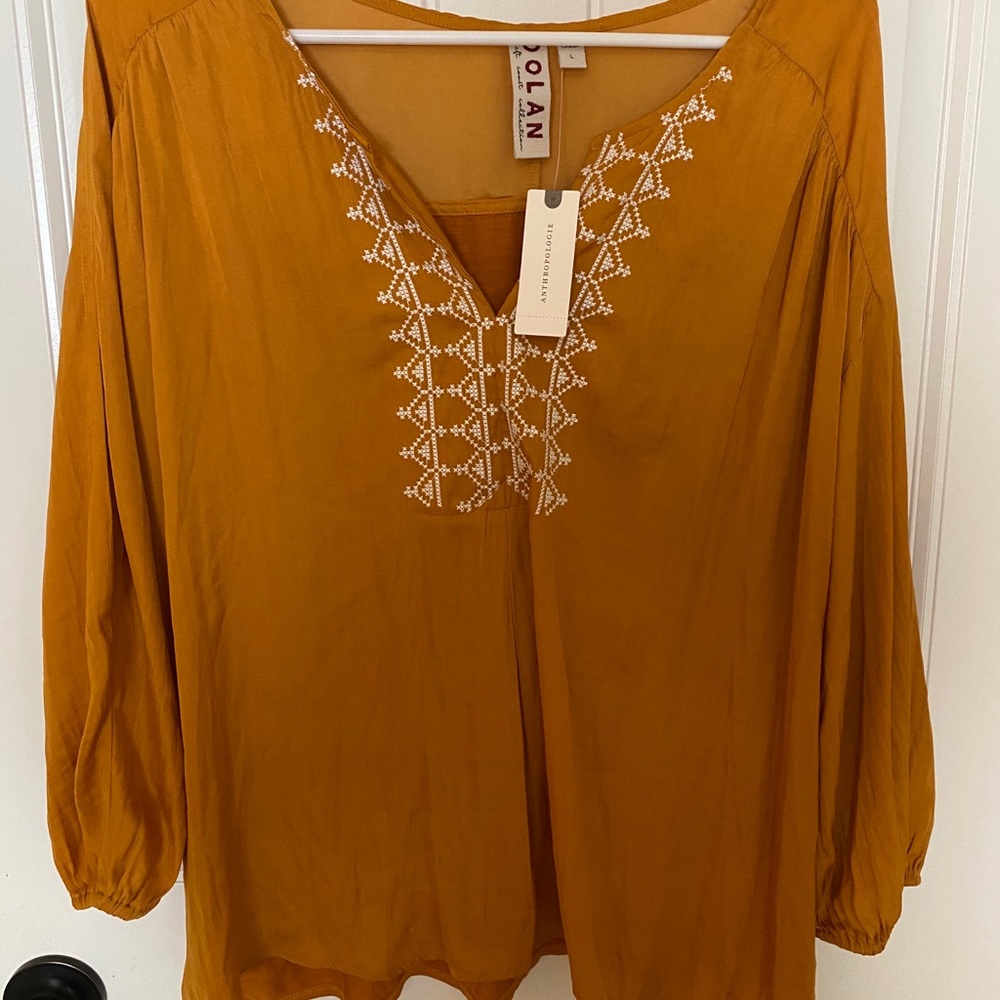 Anthropologie shirt